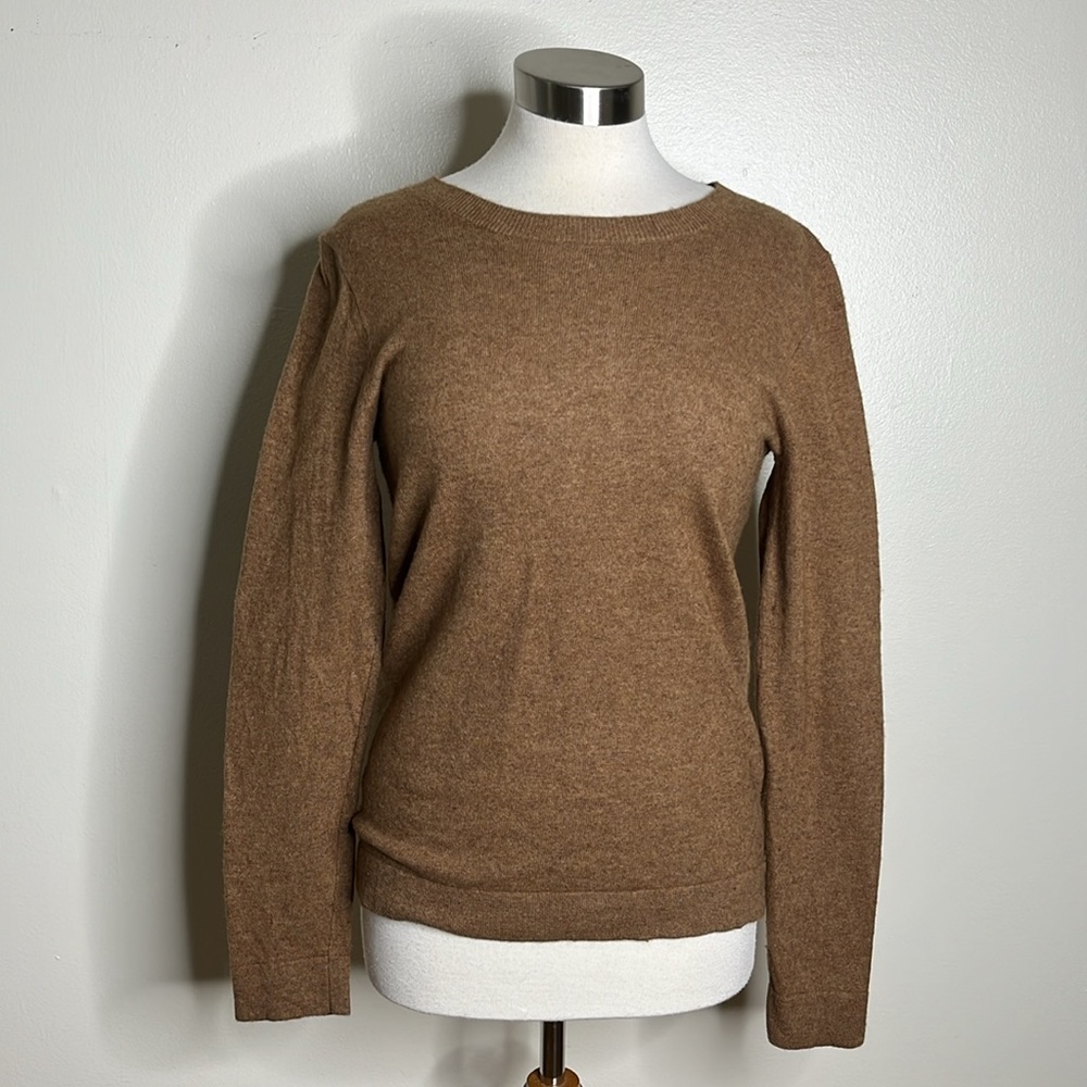 J. CREW Tan Wool Blend Crew Neck Sweater Sz Small‎